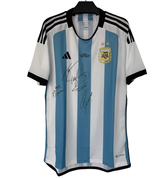 [Chữ ký đội tuyển] Áo đấu có chữ ký của Argentina 2022