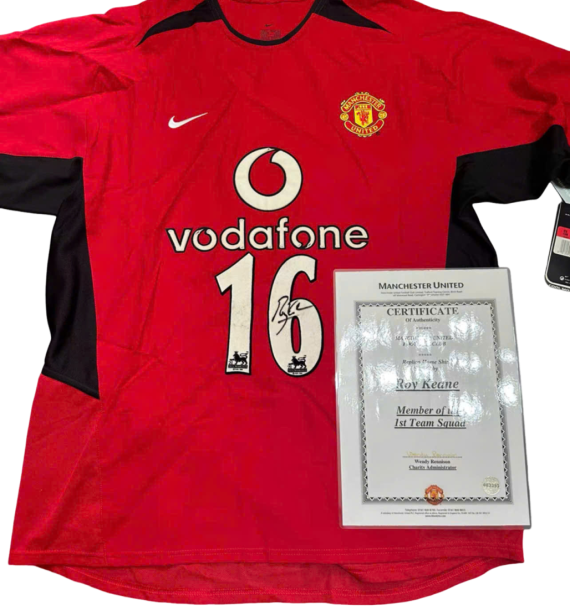 Áo đấu Manchester United có chữ ký của Roy Keane mùa giải 2002-2003