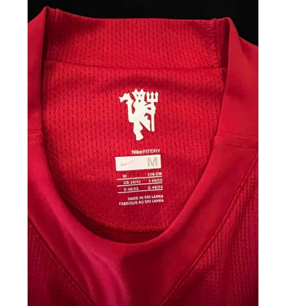 Áo đấu Manchester United có chữ ký của Cristiano Ronaldo mùa giải 2007/2008